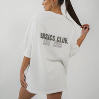 BASICS CLUB. UNISEX WHITE TEE